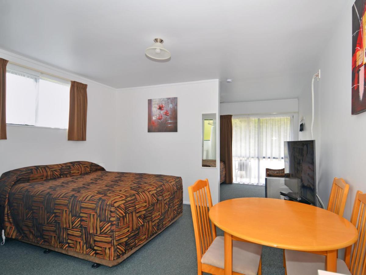 Celtic Motel Foxton Eksteriør bilde